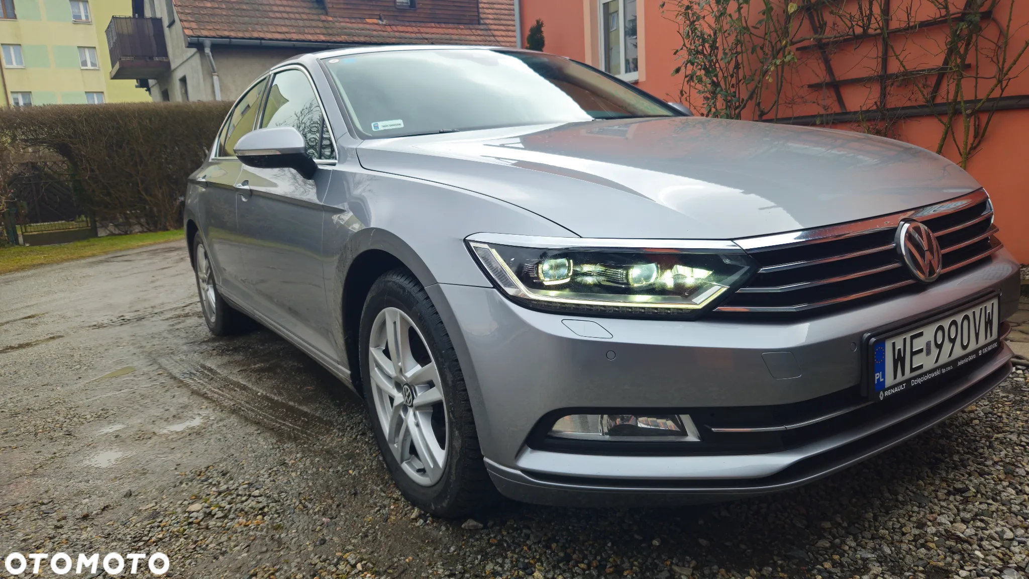 Volkswagen Passat - 9