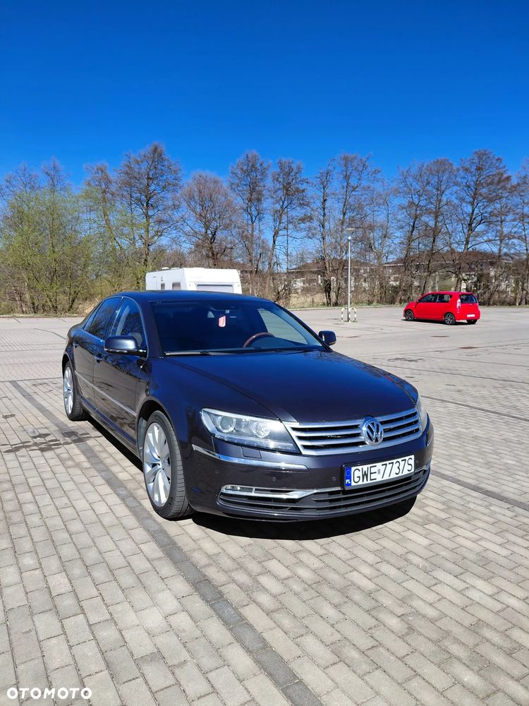 Volkswagen Phaeton - 38