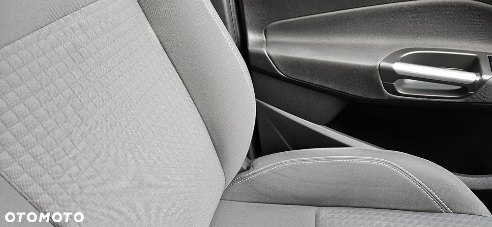 Ford C-MAX - 17