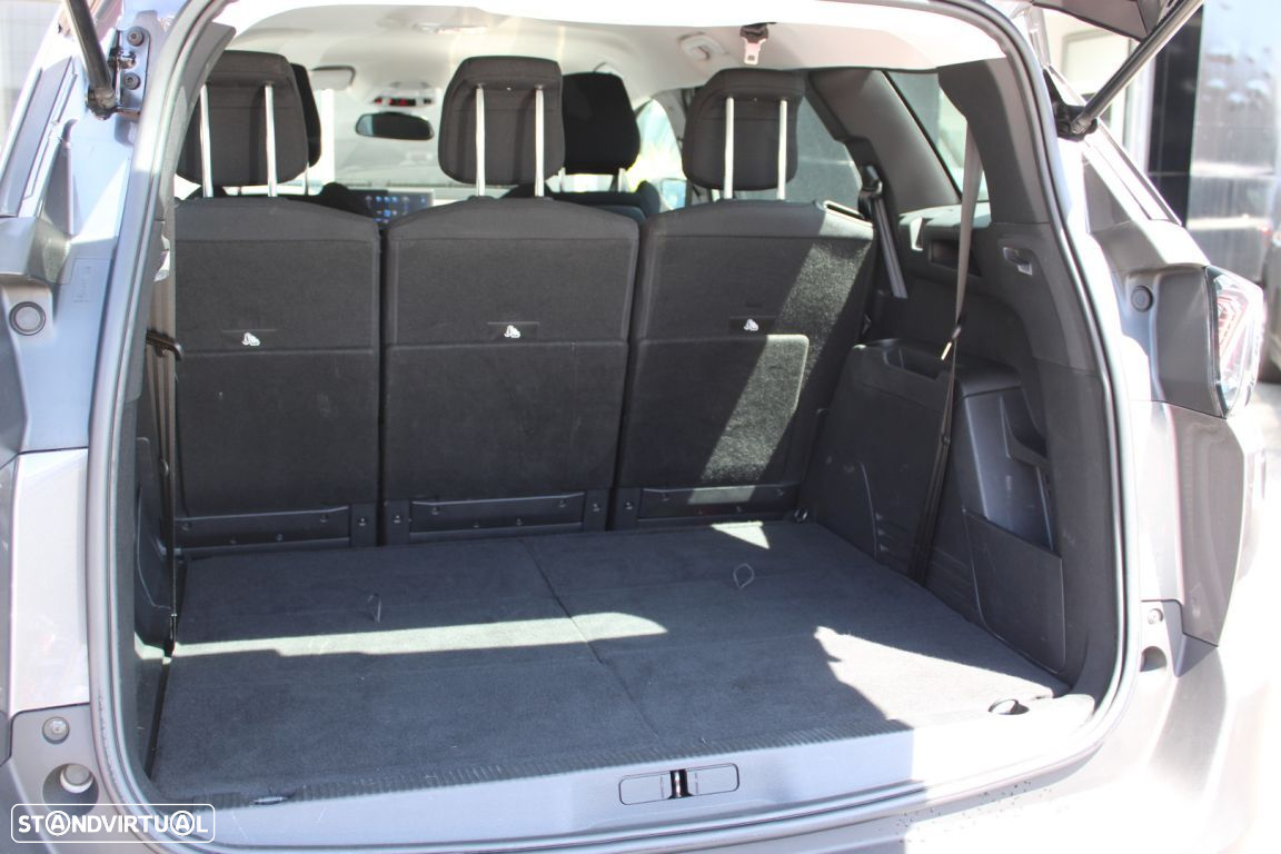 Peugeot 5008 1.2 PureTech Allure Pack EAT8 - 13