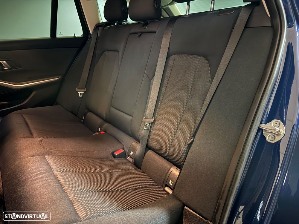 BMW 318 d Line Sport Auto - 20