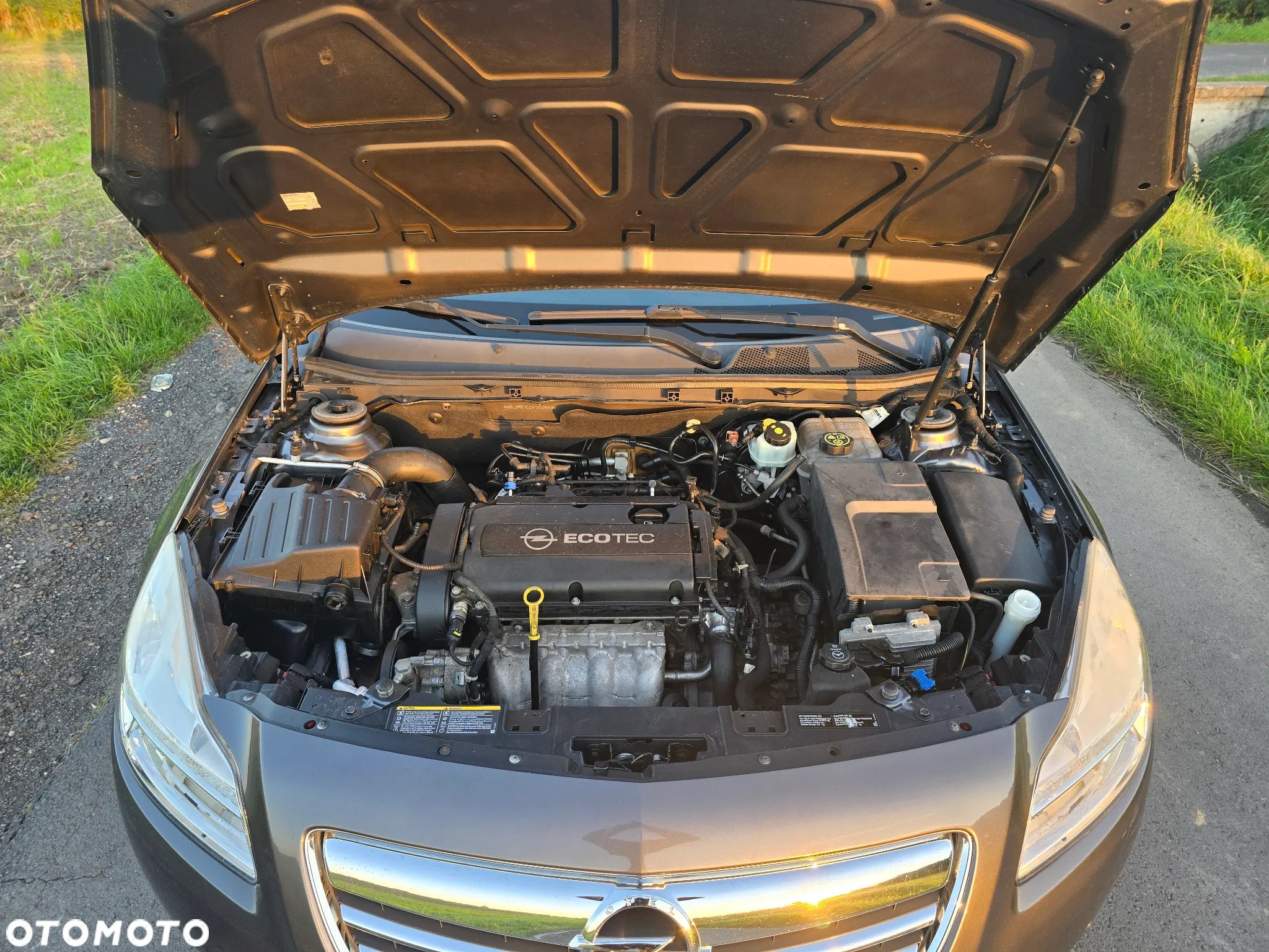 Opel Insignia 1.8 Executive - 10