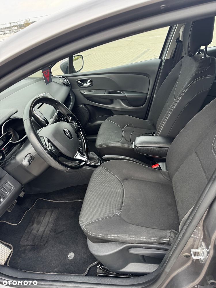 Renault Clio - 13