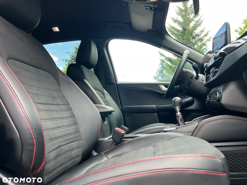 Ford Kuga 2.0 EcoBlue Hybrid ST-LINE X - 16