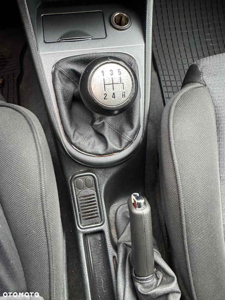 Alfa Romeo 147 1.9 JTD Progression - 24
