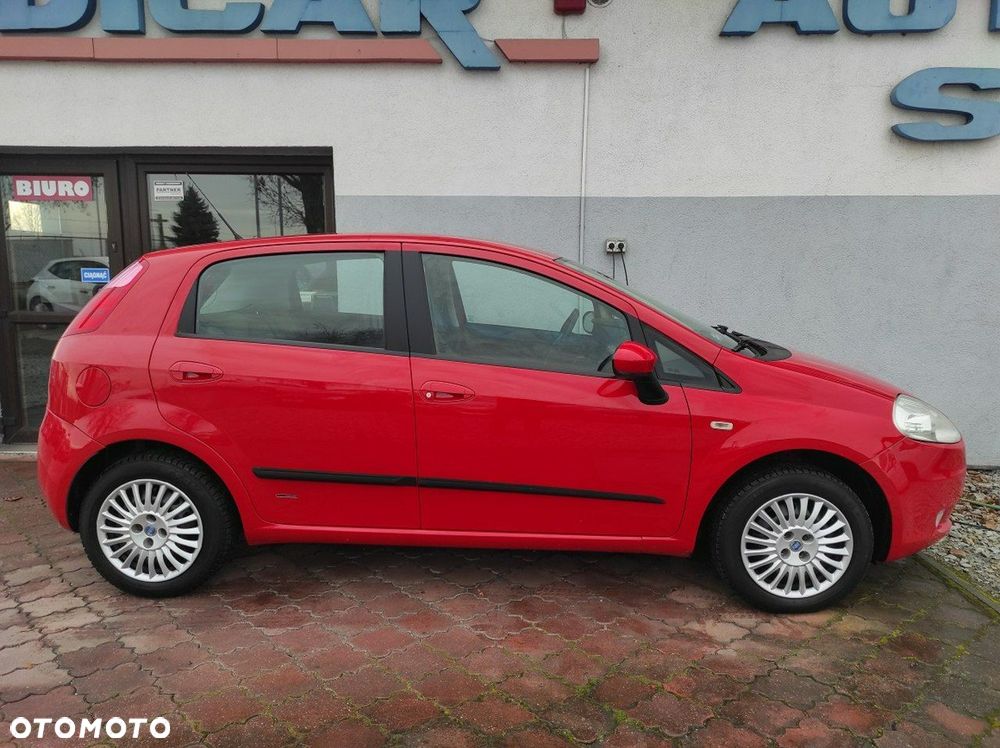 Fiat Grande Punto - 7