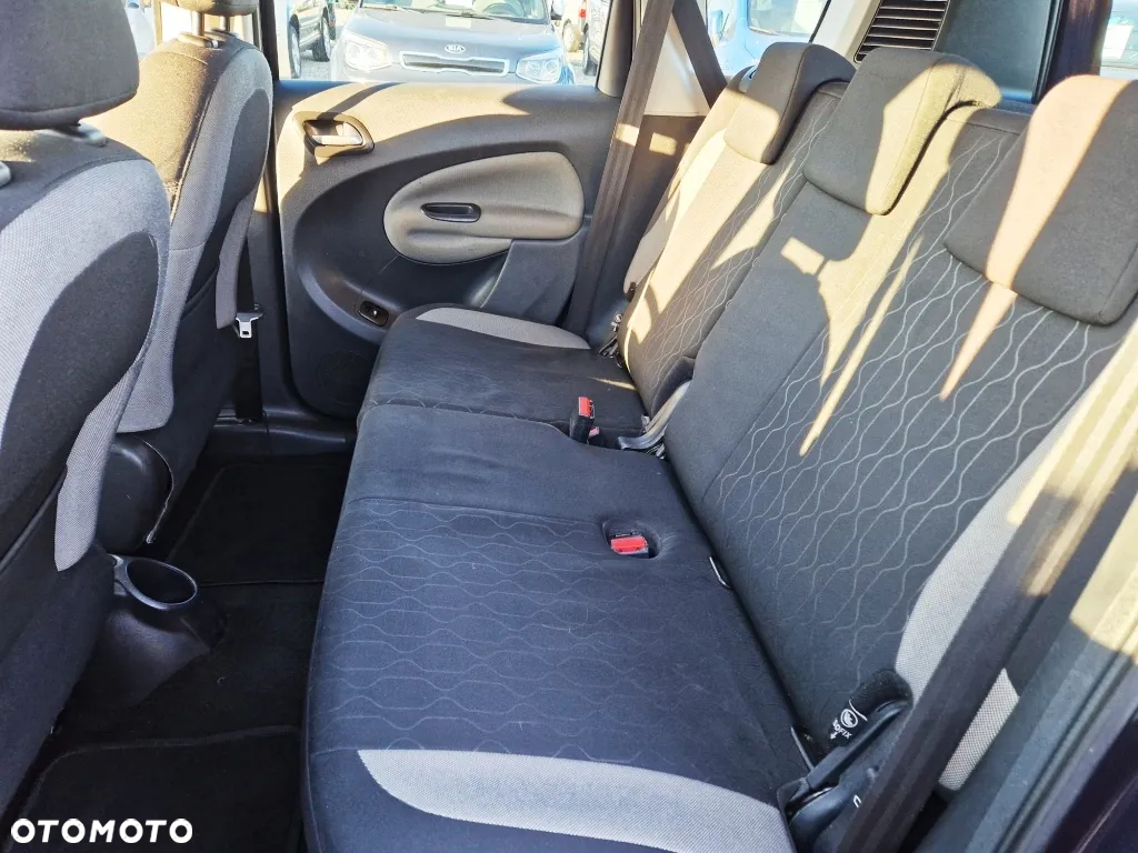 Citroën C3 Picasso 1.4i Seduction - 25