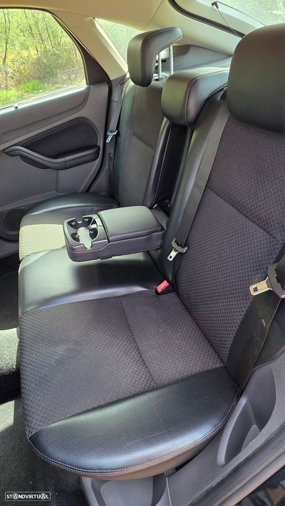 Ford Focus 1.6 TDCi Titanium - 7