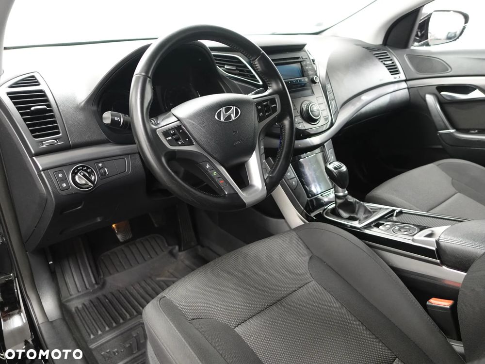 Hyundai i40 1.7 CRDi Comfort - 19