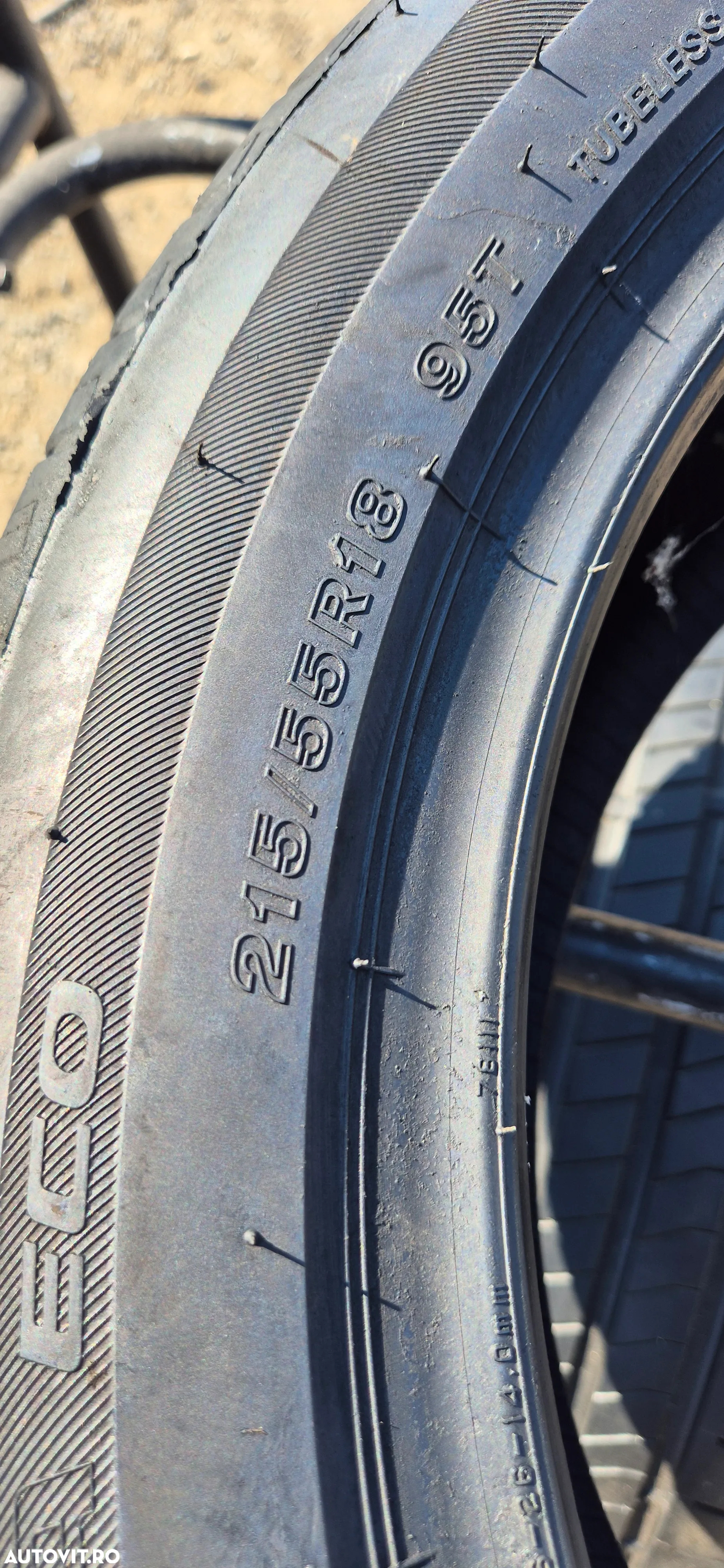 215 55 18 Bridgestone - 6