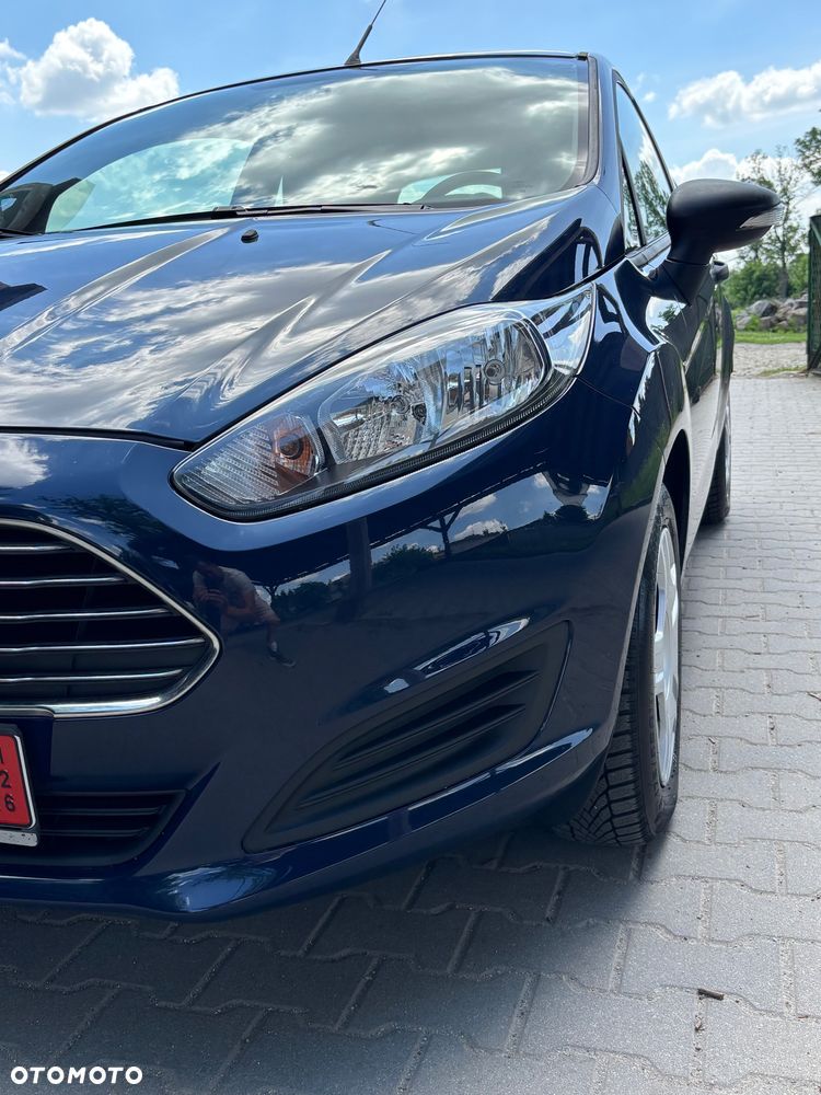 Ford Fiesta 1.25 Titanium - 32