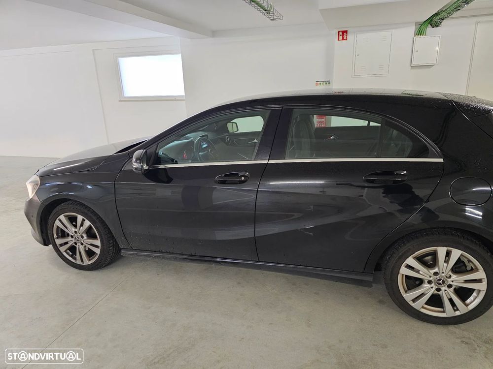 Mercedes-Benz A 180 d Fleet Pack Urban - 8