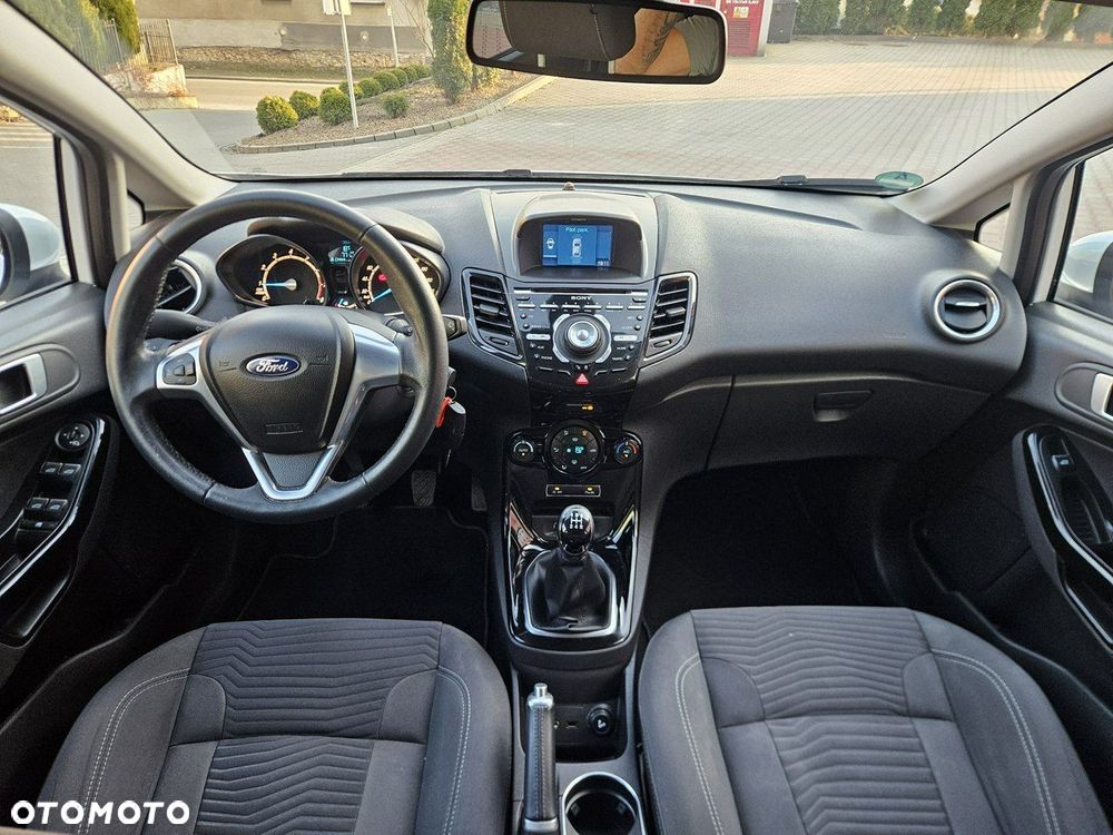 Ford Fiesta 1.0 EcoBoost Titanium ASS EU6 - 24