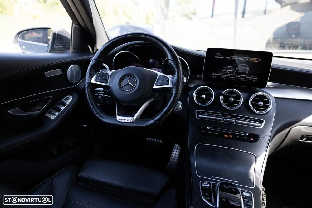 Mercedes-Benz GLC 250 d 4Matic 9G-TRONIC AMG Line - 29