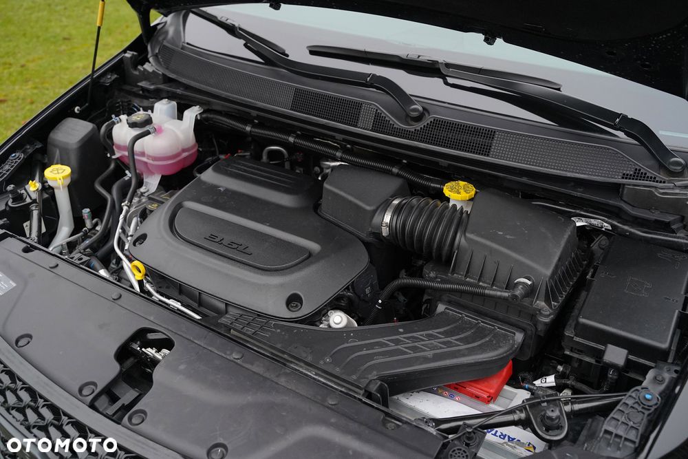 Chrysler Pacifica - 21