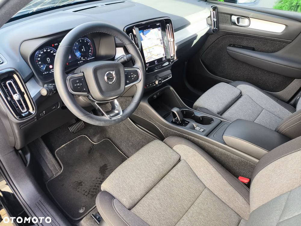 Volvo XC 40 T2 Core - 19