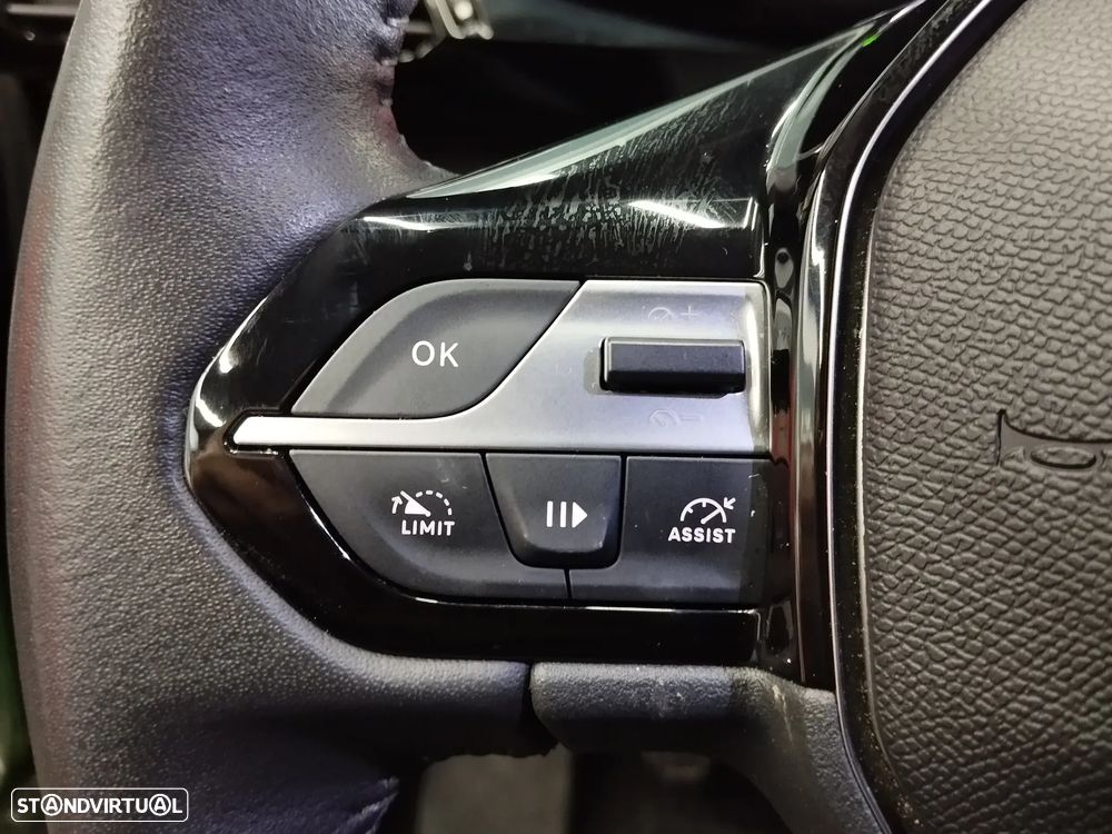 Peugeot 308 1.2 PureTech Active Pack - 17