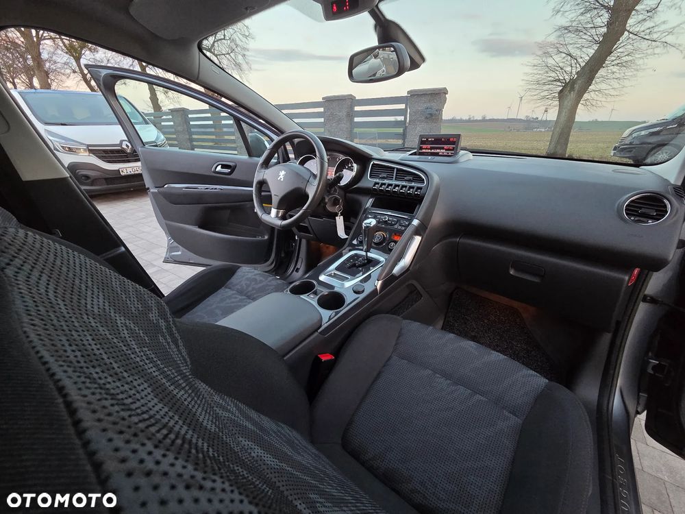 Peugeot 3008 HDi 160 Automatik Active - 23