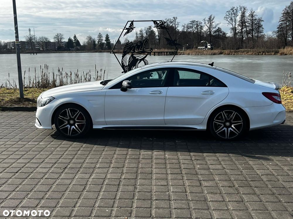 Mercedes-Benz CLS - 6