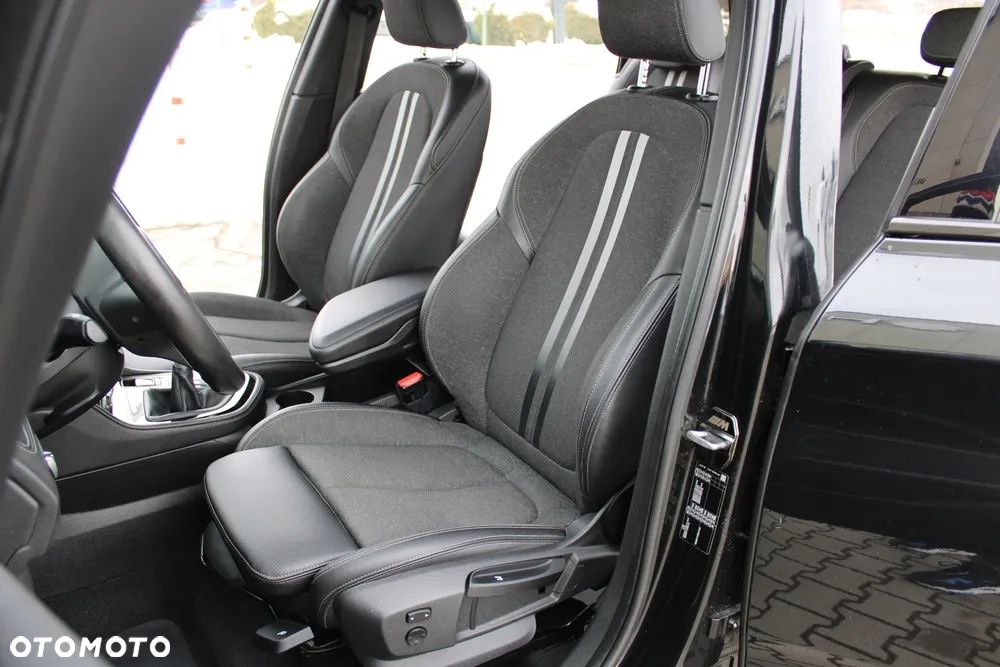 BMW Seria 2 216i GT M Sport - 29