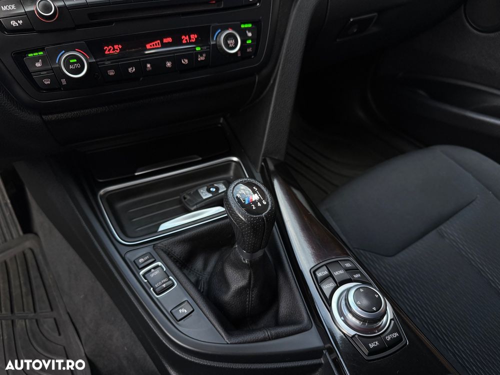 BMW Seria 3 318d Blue Performance - 24