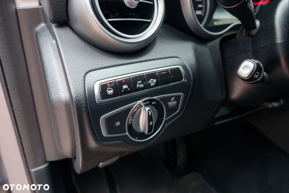 Mercedes-Benz Klasa C 350 e 7G-TRONIC Avantgarde - 11