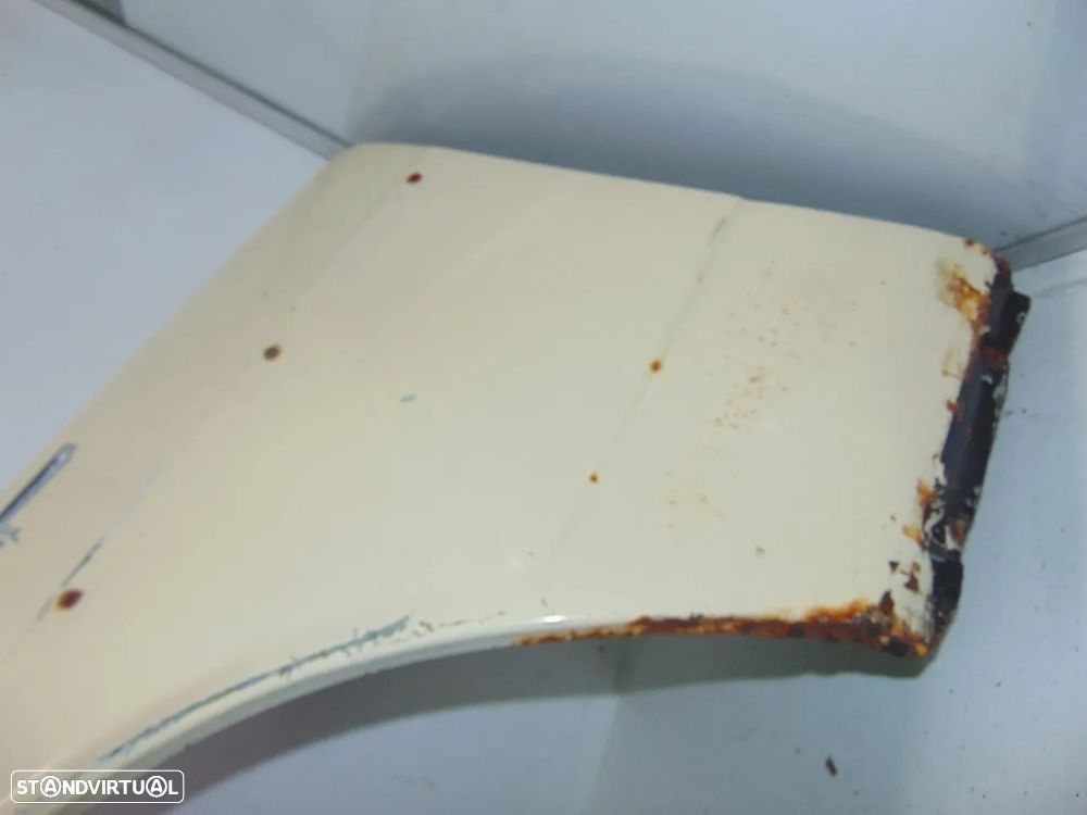 Mercedes W123 guarda lamas - 8