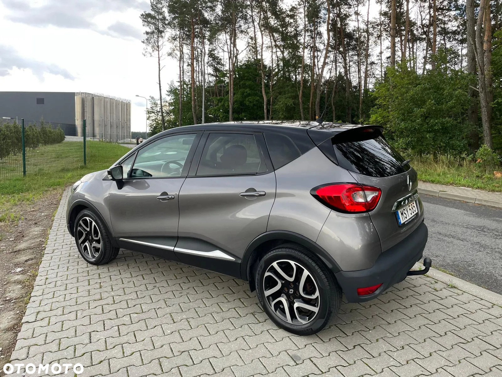 Renault Captur 1.2 TCe Zen EDC - 6