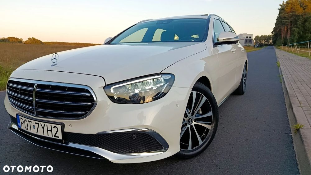 Mercedes-Benz Klasa E 220 d 9G-TRONIC - 37