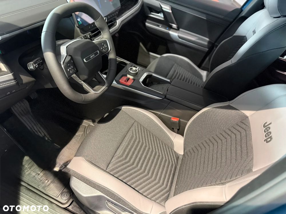 Jeep Compass 74 kWh Altitude - 9