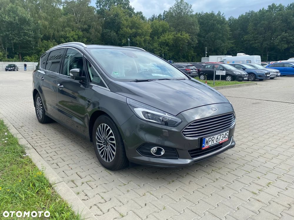 Ford S-Max - 9