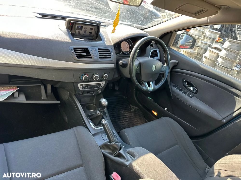 Dezmembrari Renault Megane 3 1.6 dCi R9M - 5