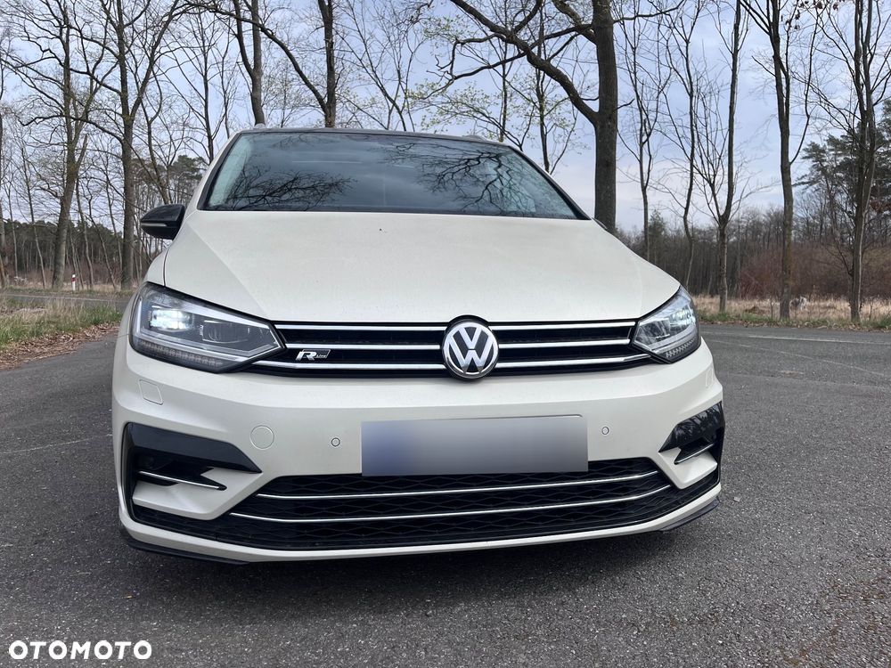 Volkswagen Touran - 8