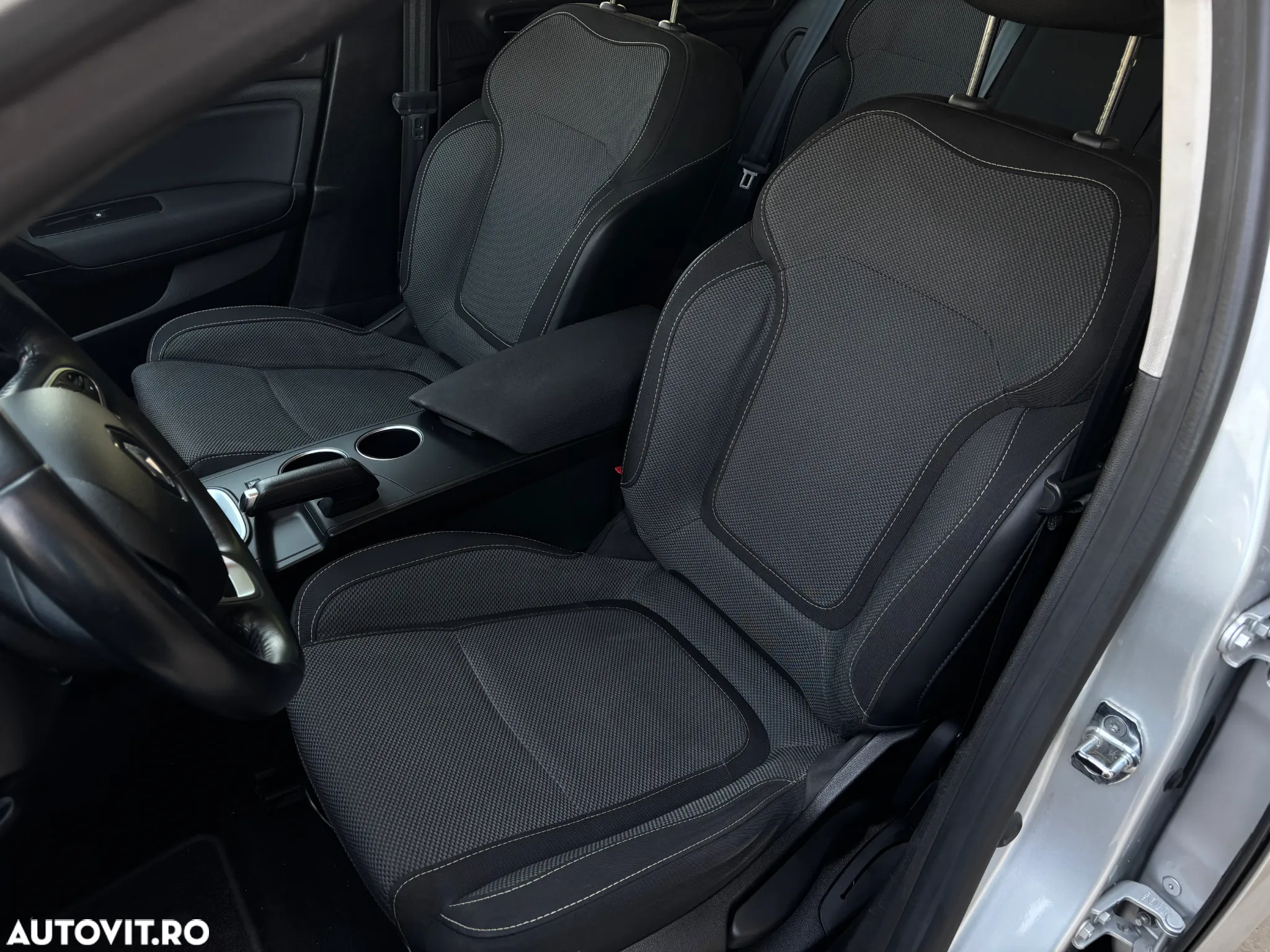 Renault Megane BLUE dCi 115 EDC BUSINESS EDITION - 13