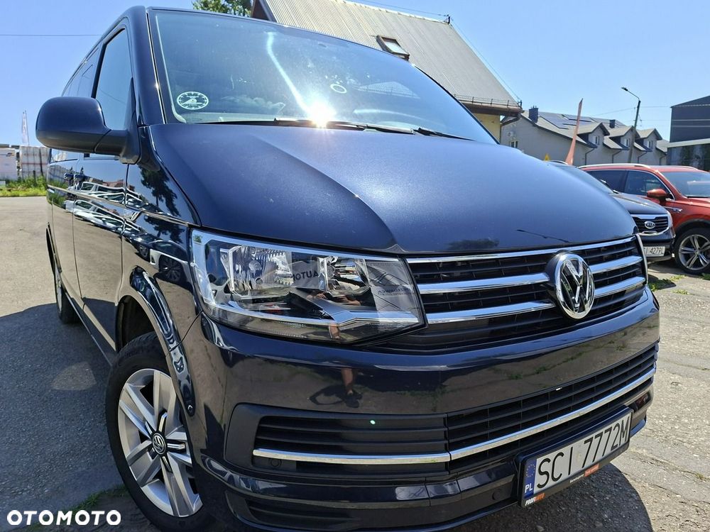 Volkswagen Caravelle - 5