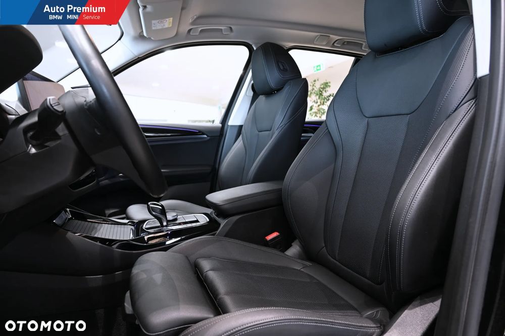 BMW X3 xDrive20d mHEV - 12
