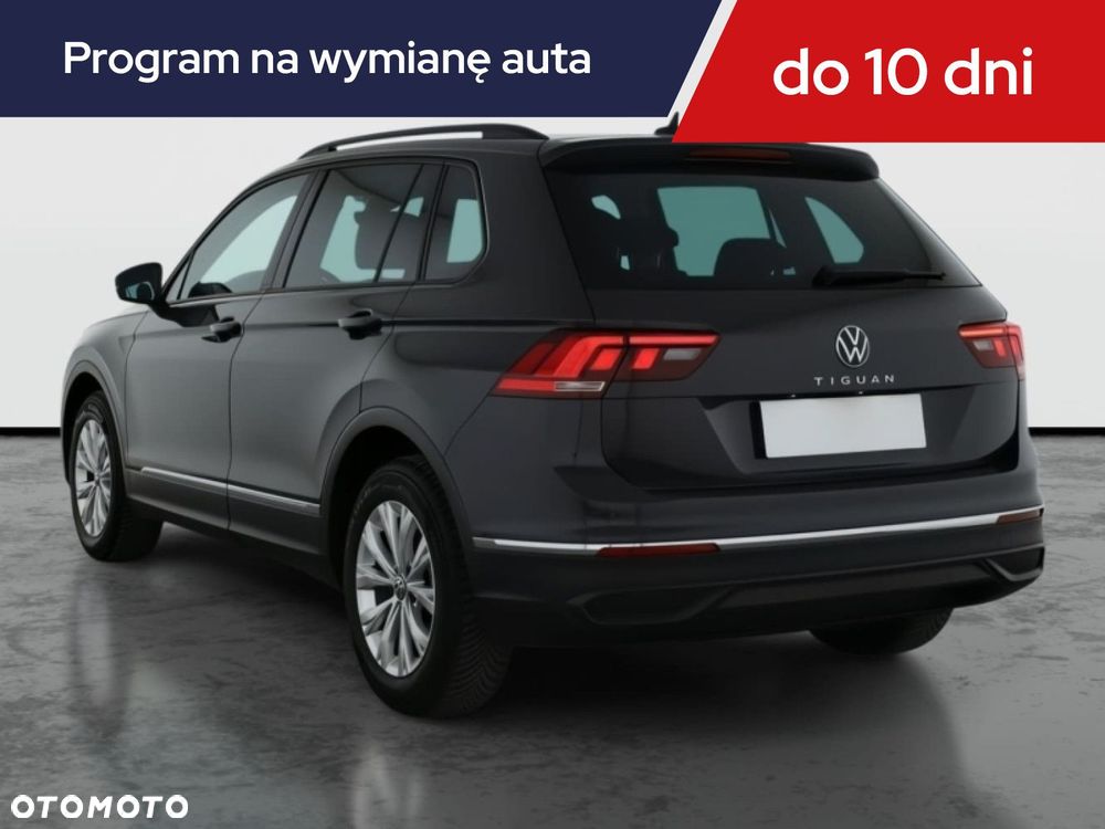 Volkswagen Tiguan - 6