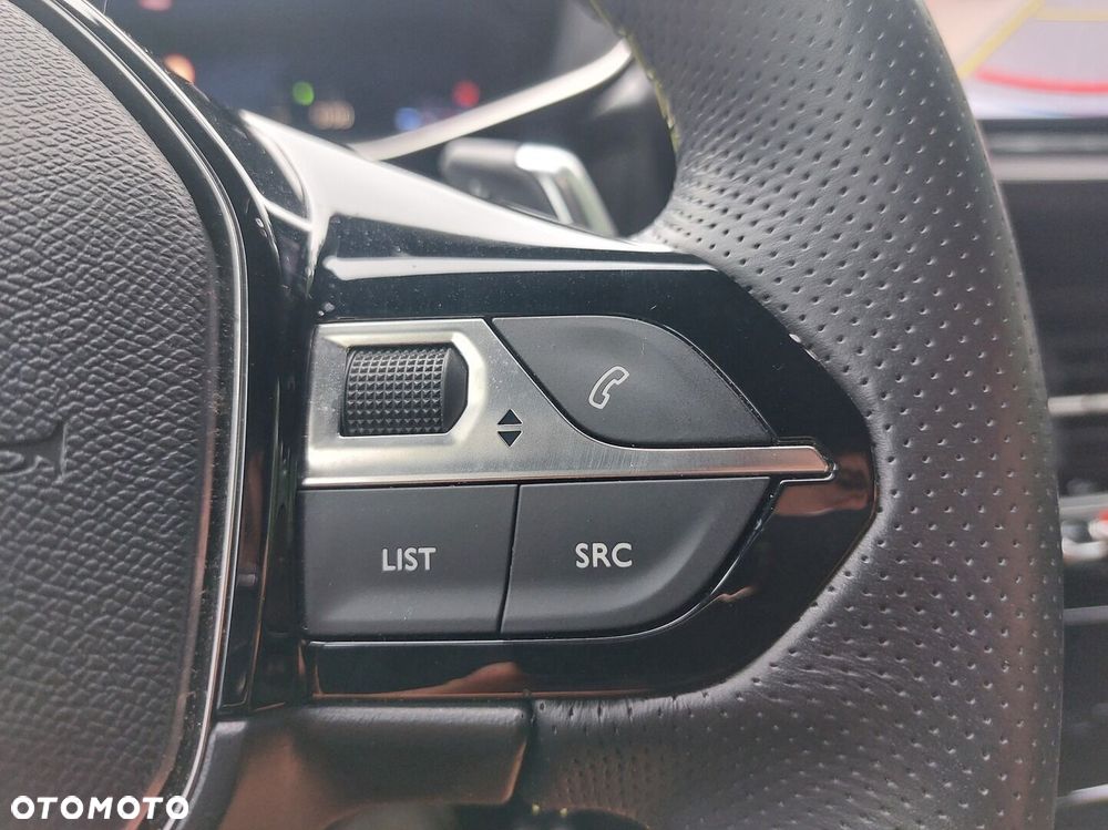 Peugeot 2008 1.2 PureTech GT S&S EAT8 - 19