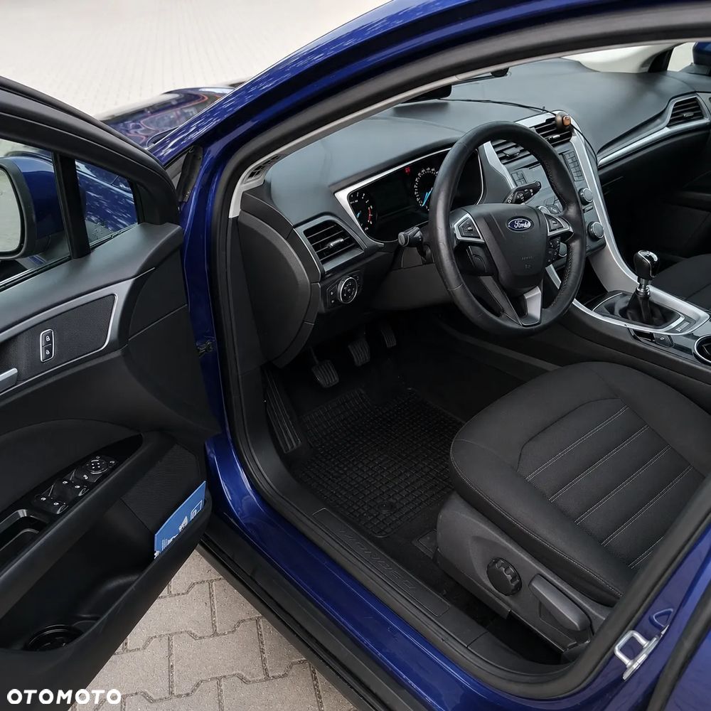 Ford Mondeo 2.0 TDCi Ambiente - 9