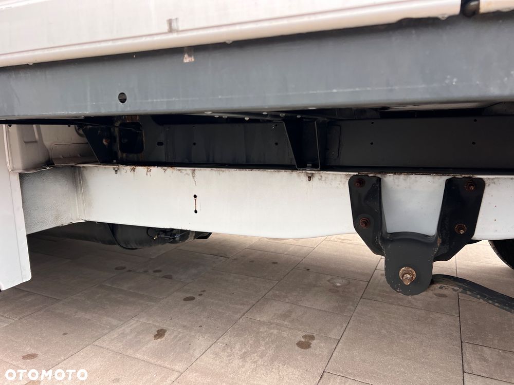 Ford Transit - 27