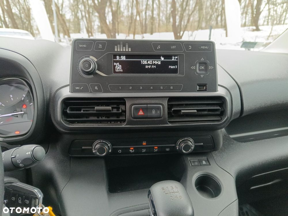 Toyota Proace City Verso 1.2 D-4T Combi - 18