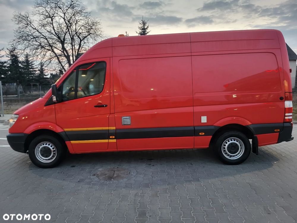 Mercedes-Benz Sprinter - 6