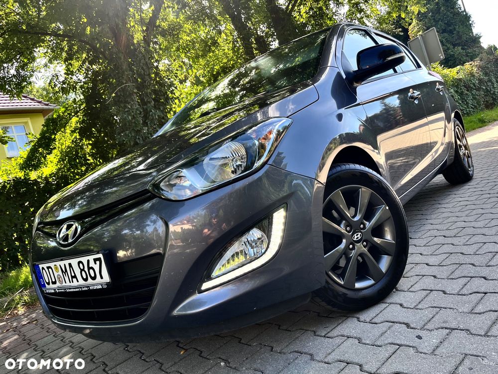 Hyundai i20 1.2 Intro Edition - 1