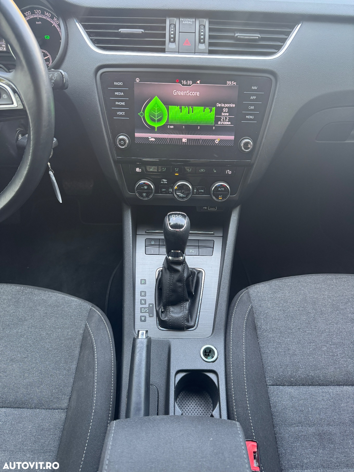 Skoda Octavia - 12