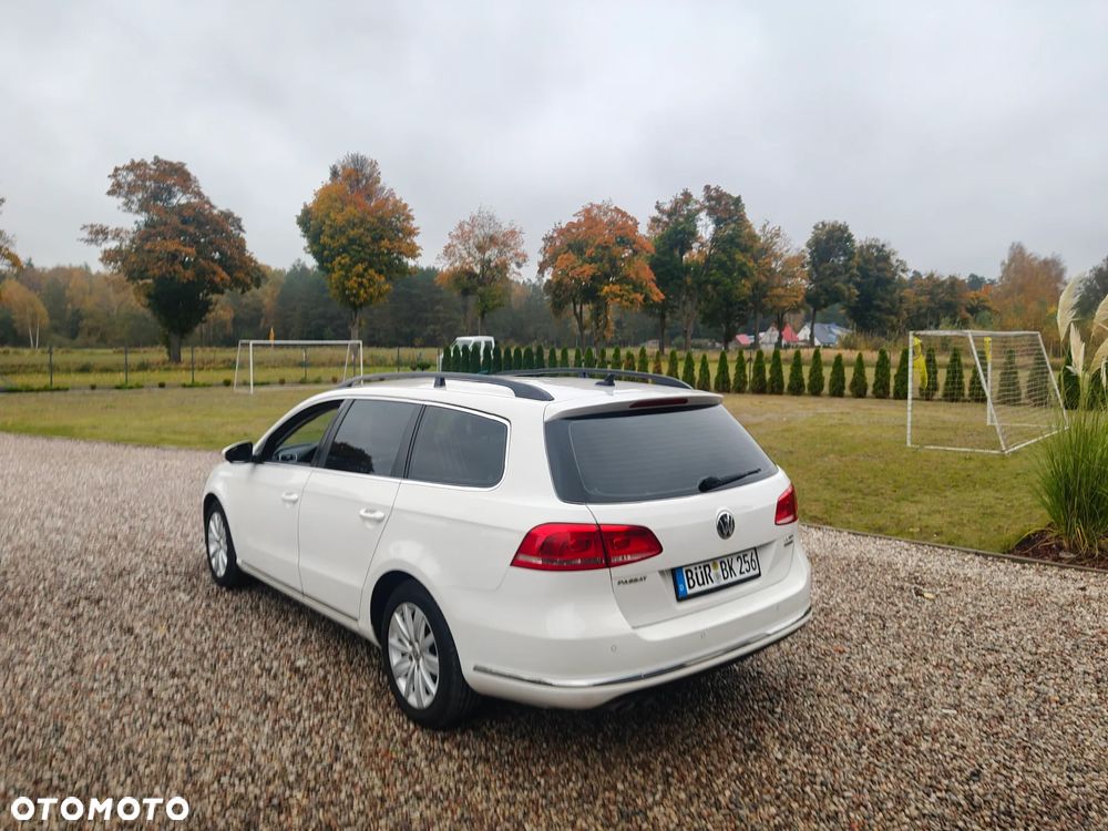 Volkswagen Passat - 23