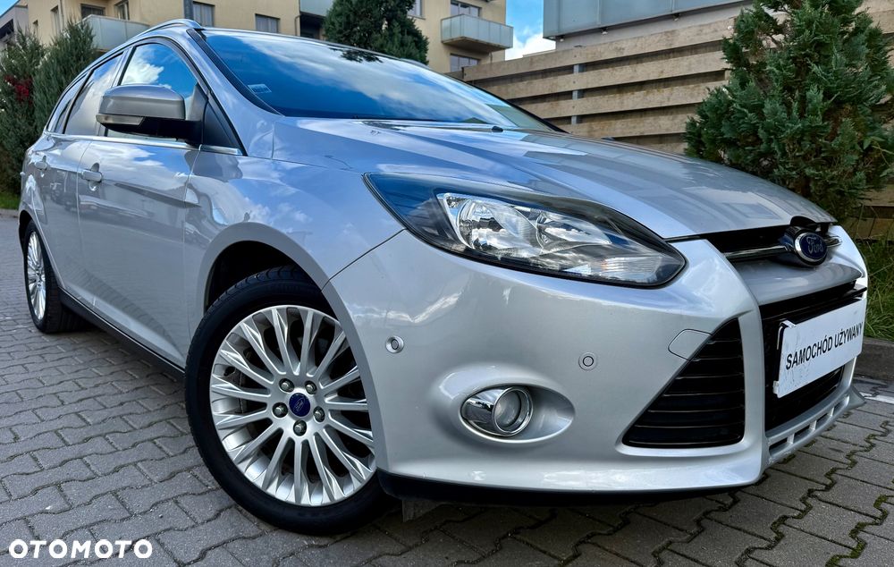 Ford Focus Turnier 1.6 EcoBoost Start-Stopp-System Titanium - 14