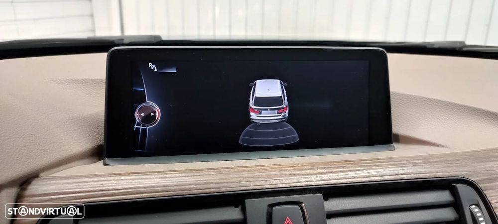 BMW 320 d Touring Aut. Sport Line - 44