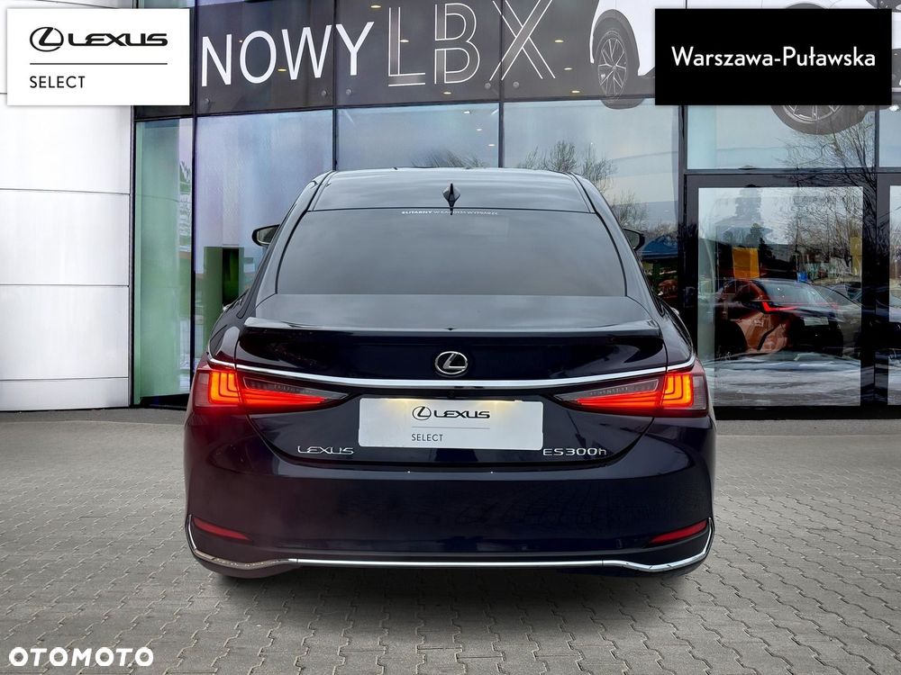 Lexus ES 300h Business Edition - 6