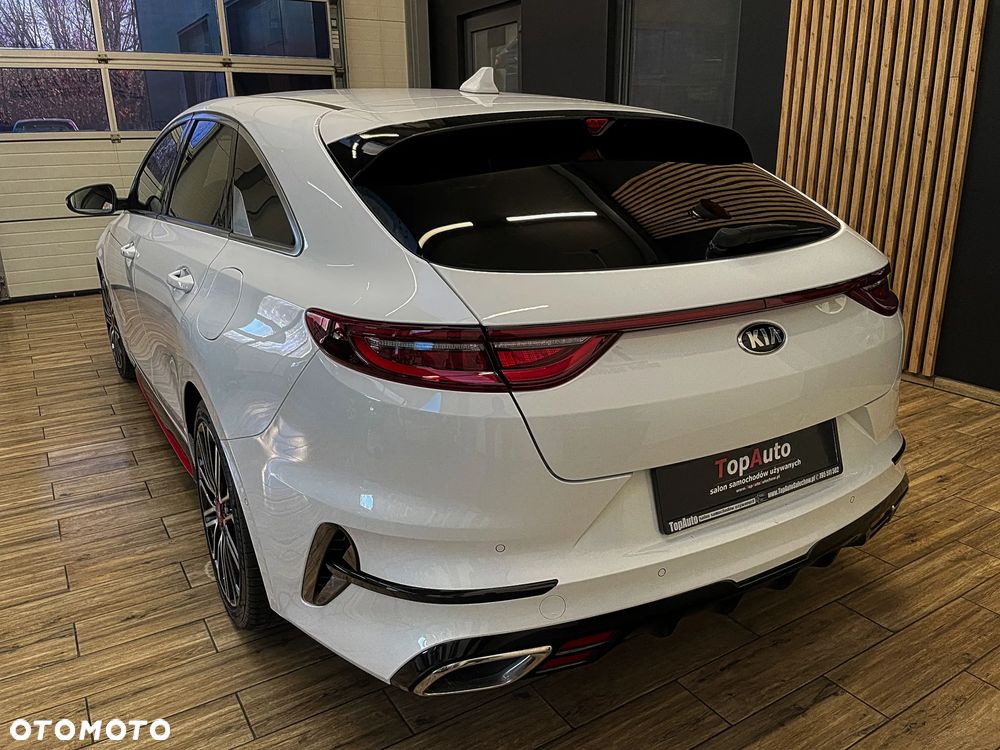 Kia ProCeed 1.6 T-GDI GT DCT - 10