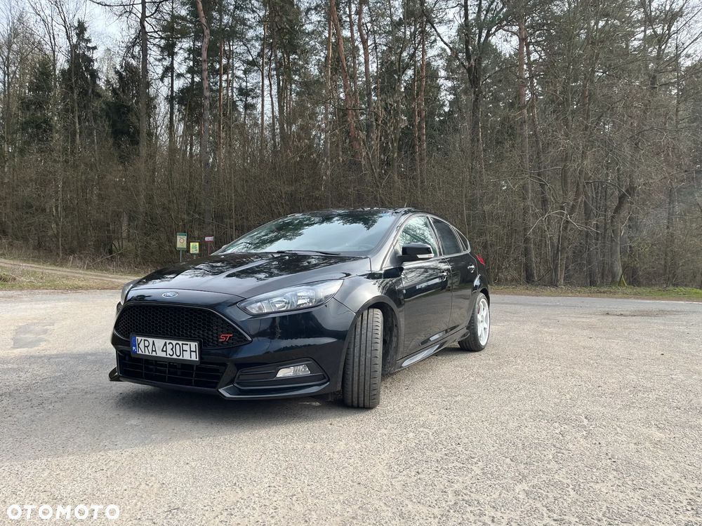 Ford Focus 2.0 EcoBoost ST - 1
